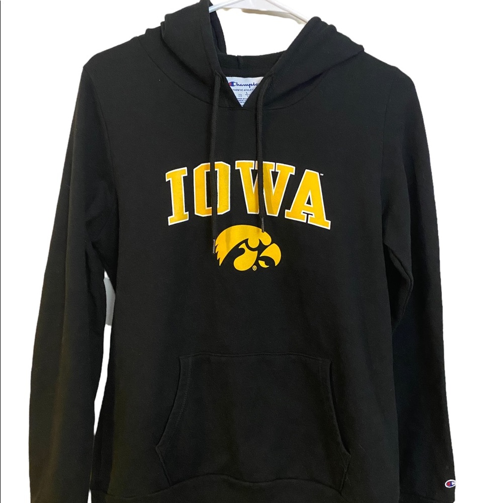 Iowa Hawkeye Champion Hoodie Large
